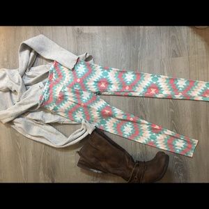 LuLaRoe buttery soft leggings size OS